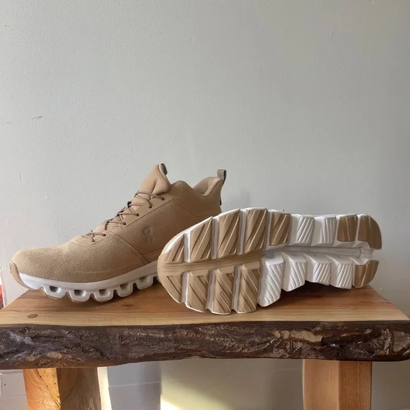 NWOT On Running On Cloud “Hi” Women’s Sneakers, in Dune Colorway - Picture 4 of 7